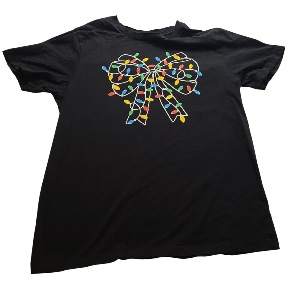 Celebrate It Christmas Lights Bow Graphic T-Shirt Black Men's Large Cotton Tee